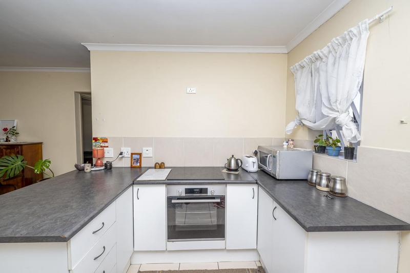 2 Bedroom Property for Sale in Bellville Western Cape